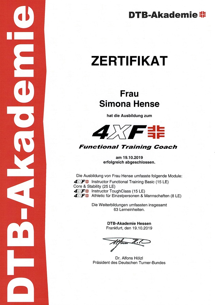 Simona Hense absolviert Ausbildung zum 4XF Functional Training Coach